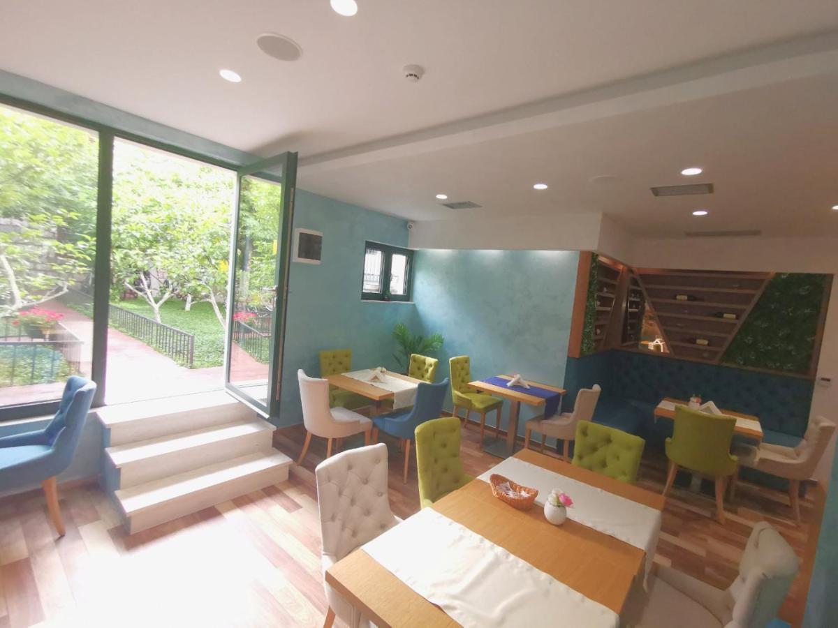 Hotel Alkima Kotor Buitenkant foto